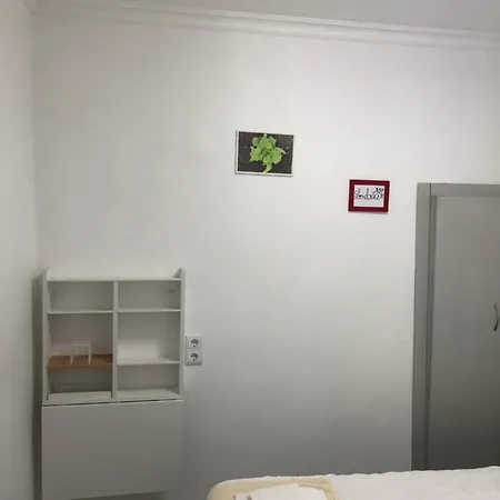 Апартаменти Lisbon's Cosy House Лісабон
