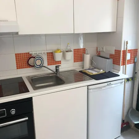 Lisbon's Cosy House Apartment